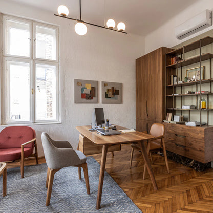 LEGNO-Office Designer Arbeitstisch aus Massivholz mit Schublade im Ambiente